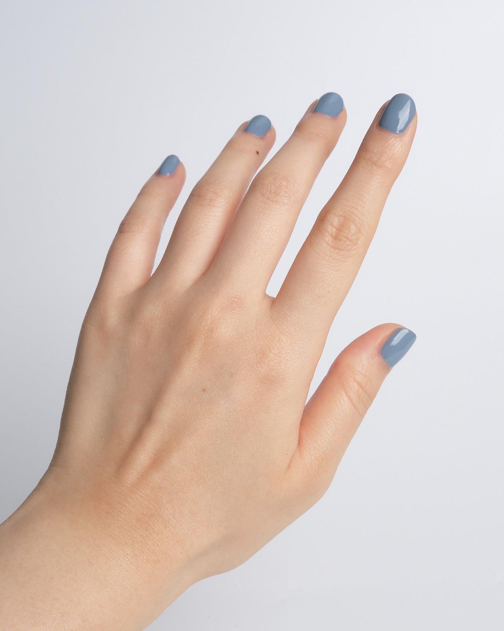 C9 Cloudless • WATERBASED NAIL COLOUR