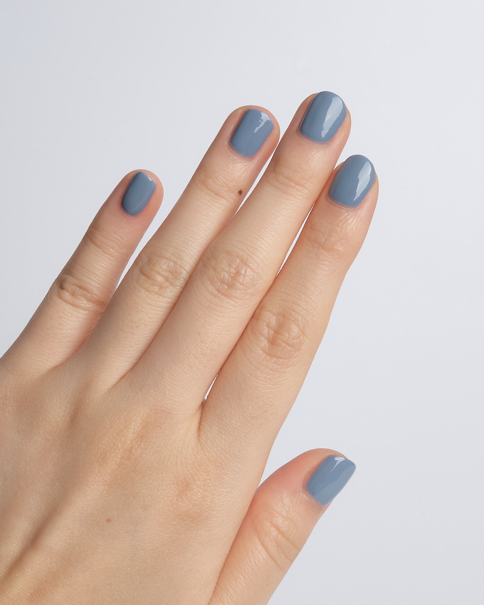 C9 Cloudless • WATERBASED NAIL COLOUR
